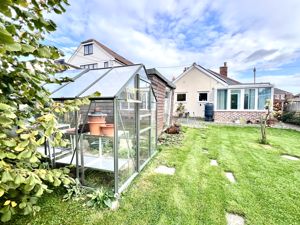 Rear- click for photo gallery